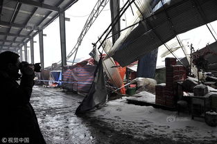 西安批發市場大棚被積雪壓塌 8人受傷